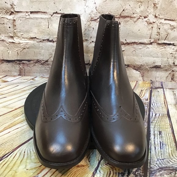 Brown Stretch Wingtip Slip On Chelsea Ankle Boots Various Sizes - Picture 2 of 7